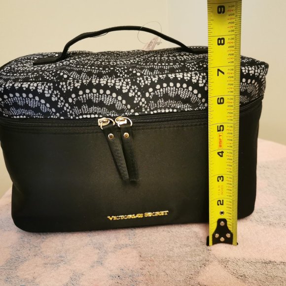 Victoria Secret lingerie travel bag w double zippers & handle brand new w tag - Picture 5 of 10